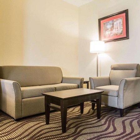 Quality Inn & Suites North Montgomery Extérieur photo