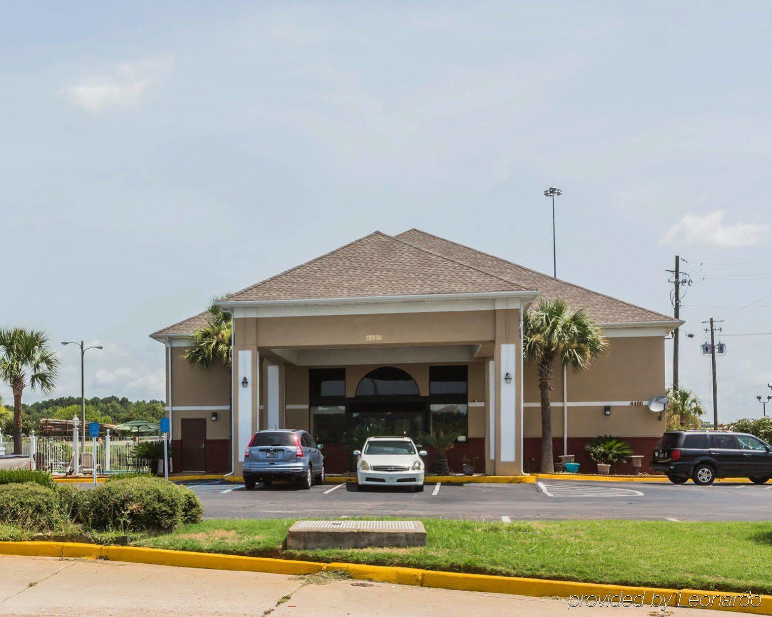 Quality Inn & Suites North Montgomery Extérieur photo