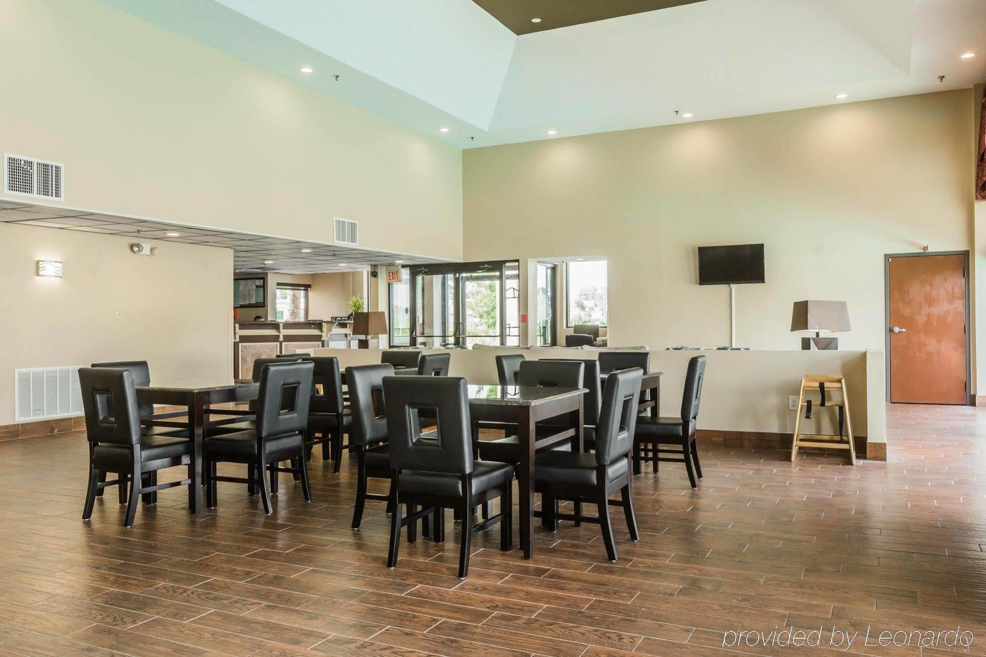 Quality Inn & Suites North Montgomery Extérieur photo