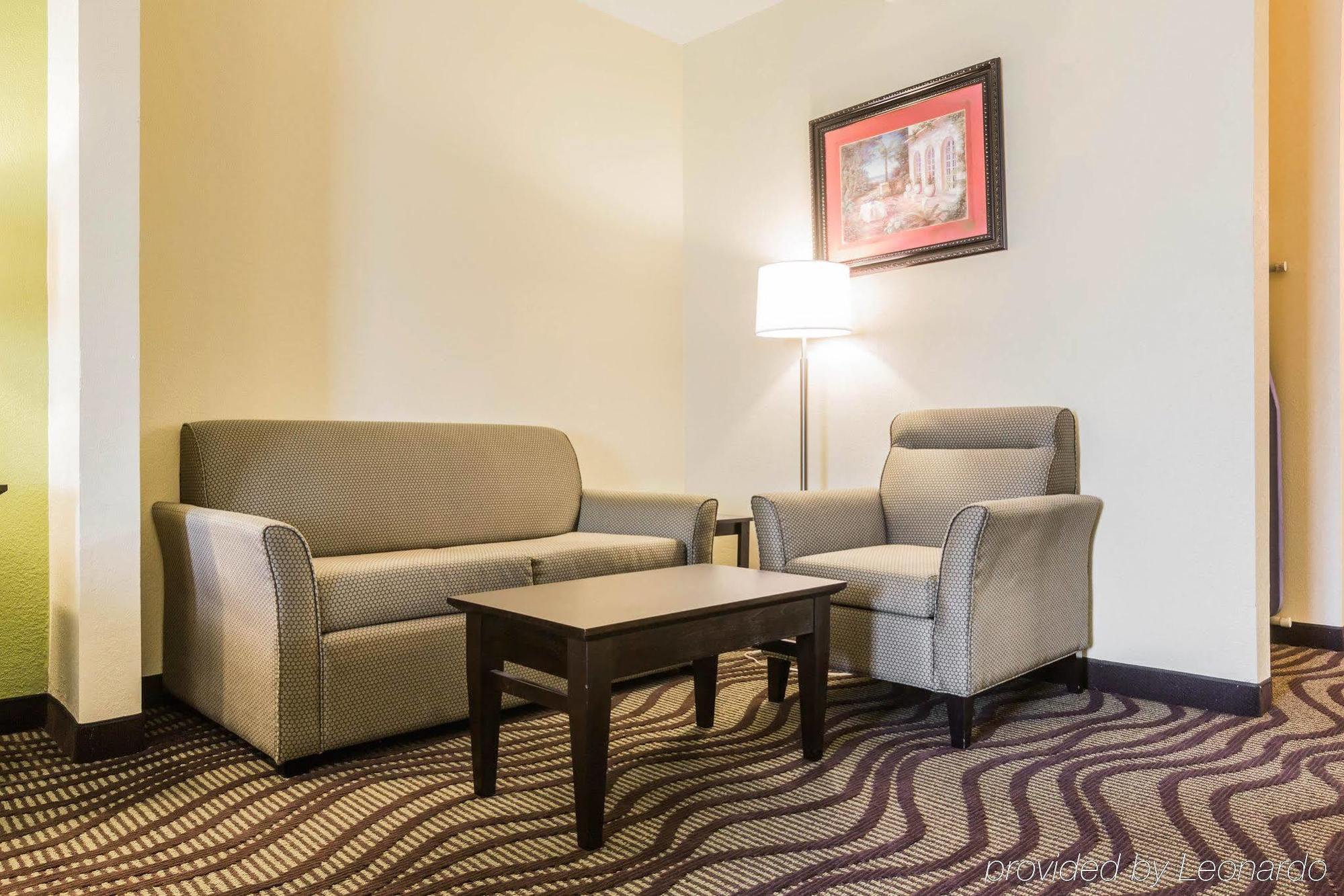 Quality Inn & Suites North Montgomery Extérieur photo